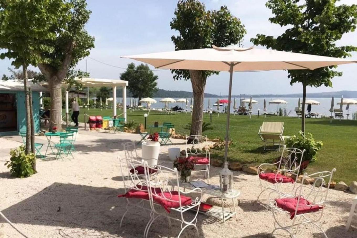 Willa Casa Paolina Nel Centro Di Bracciano Zewnętrze zdjęcie
